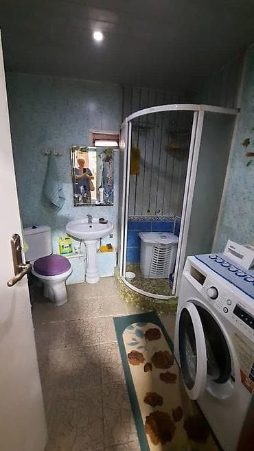 купить дом за 40000 долларов: Продается!!! Дом из жженного кирпича в районе рынка Дордоя, по ул — 8