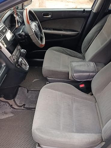 Honda: Honda Stream: 2003 г., 0.2 л, Автомат, Бензин, Минивэн — 5