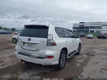 Lexus GX: 2023 г., 4.6 л, Автомат, Бензин — 4