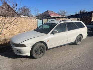 срочно продаю в связи с переездом: Mitsubishi Galant: 1998 г., Автомат, Универсал — 1