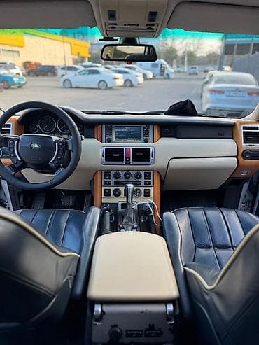 Транспорт: Land Rover Range Rover: 2003 г., 4.4 л, Автомат, Бензин, Жол тандабас — 4