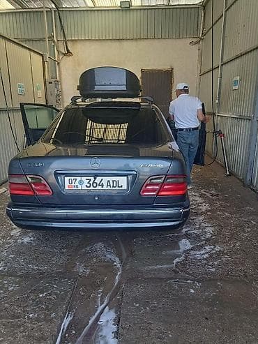 mers 212: Mercedes-Benz E-Class: 2002 г., 3.2 л, Бензин, Седан — 2