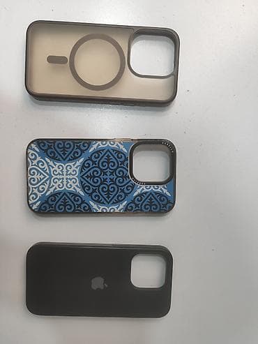 Продаю чехол для iPhone 13 pro 1 чехол 150 сом состояние: отличное