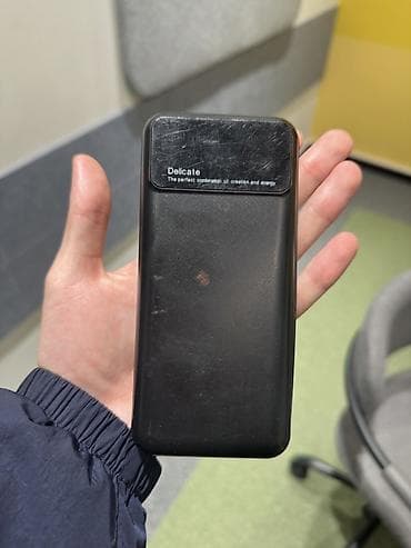 iphone xr red: Внешний аккумулятор (Power Bank) Delicate — компактное портативное — 1