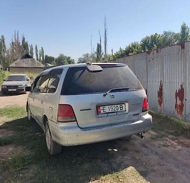 вложений: Honda Odyssey: 1994 г., 2.3 л, Автомат, Бензин, Минивэн — 4
