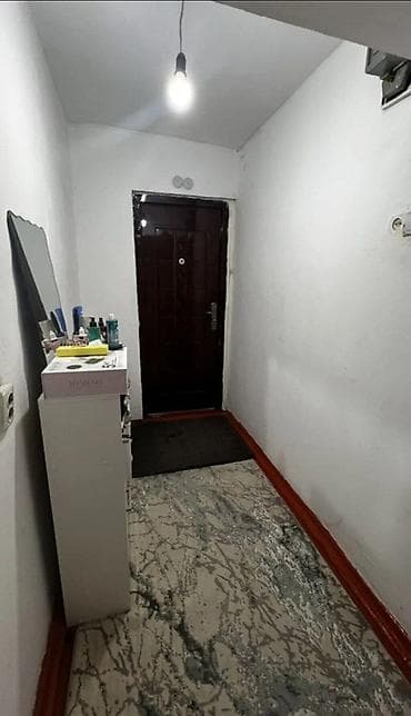 1 комната, 30 м², Аламедин-1 мкр Малосемейка, 1 этаж — 8