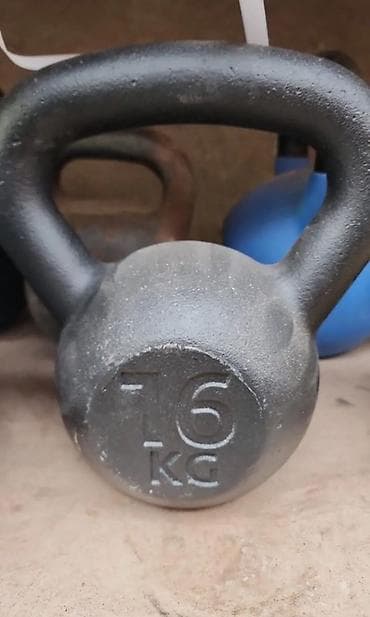 Гиря 16 кг, классическая литая. - Материал: чугун, монолитное литьё