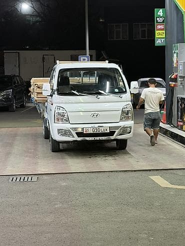 Легкий грузовик, Hyundai, Стандарт at lalafo.kg Легкий грузовик, Hyundai, Стандарт
