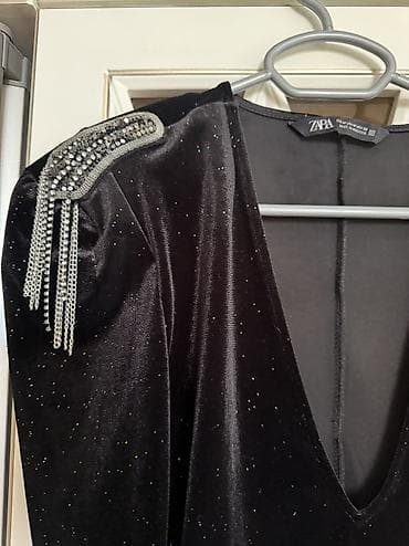 Спецодежда: Zara. Боди. 
Нарядное боди в размере М, очень красивое и элегантное — 5