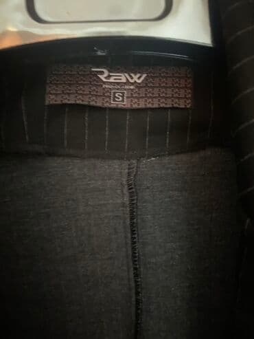 Джинсы: Необычная 💣 Размер S-m На выход 1-2 раза Заберайте очень классная и — 10