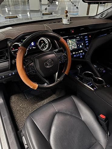 gac s7: Toyota Camry: 2019 г., 2.5 л, Автомат, Гибрид, Седан — 8