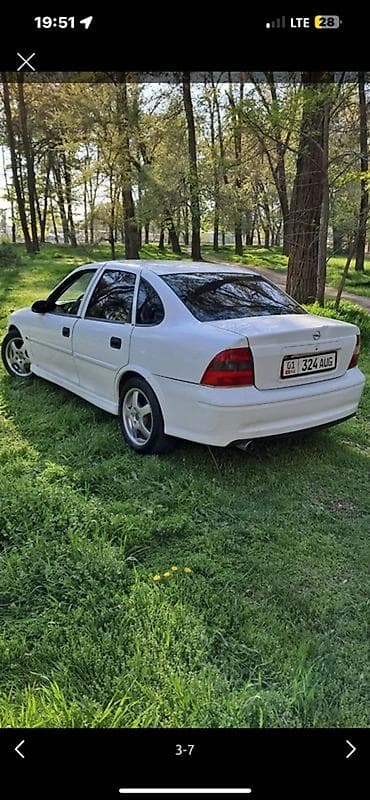 радиатор опел вектра: Opel Vectra: 2000 г., 1.8 л, Автомат, Газ, Седан — 1