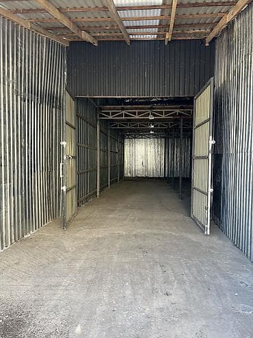 Сдается в аренду просторное складское помещение с антресольным этажом