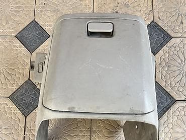 салон на гольф 4: Средний бардачок Ipsum Для моделей: 2002г.в - 2008г.в Бардачок — 3