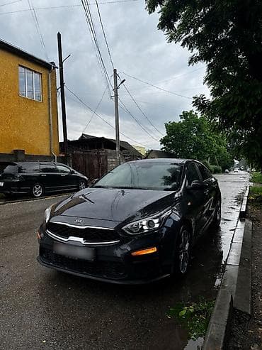 Продажа авто: Kia K3: 2021 г., 1.6 л, Автомат, Бензин, Седан — 2