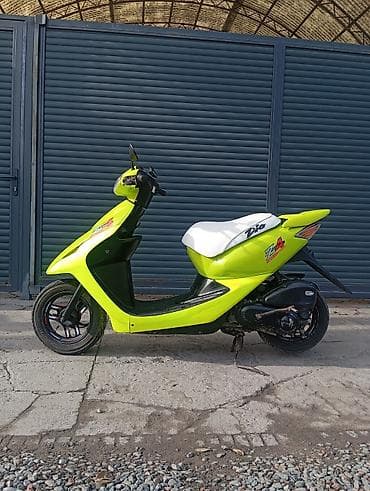Кичи мопед Honda, 50 куб. см, Бензин, Колдонулган lalafo.kg да Кичи мопед Honda, 50 куб. см, Бензин, Колдонулган
