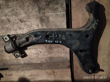 пружины нива: Nissan Elgrand E51 Нижний рычаг, Ниссан Эльгранд Е51 нижний рычаг — 1