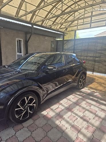 toyota prius 2023: Toyota C-HR: 2017 г., 2 л, Автомат, Бензин, Кроссовер — 6