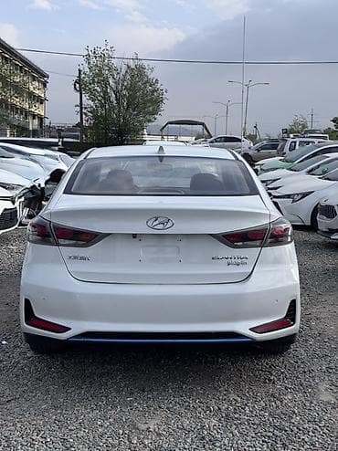 Унаа сатуу: Hyundai Elantra: 2020 г., 1.8 л, Автомат, Гибрид, Седан — 6