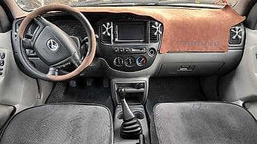 с люком: Mazda Tribute: 2002 г., 2 л, Механика, Бензин, Кроссовер — 5