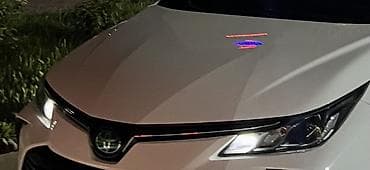 два монитора: Комплект передних фар Toyota Оригинал — 2