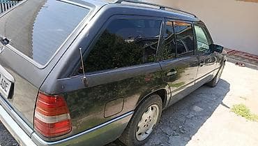 Продажа авто: Mercedes-Benz W124: 1993 г., 2.8 л, Автомат, Бензин, Универсал — 8