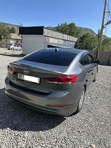 hyundai грузовик: Hyundai Elantra: 2018 г., 2 л, Типтроник, Бензин, Седан — 6