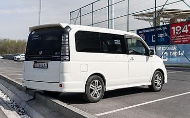 Продажа авто: Honda Stepwgn: 2004 г., 2.4 л, Бензин, Минивэн — 9