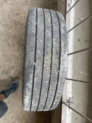 авто зарядное устройство для автомобильного аккумулятора: Шины — 1