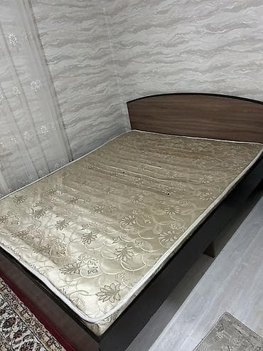 Спальный гарнитур + кухонная плита Состав комплекта: - Двуспальная