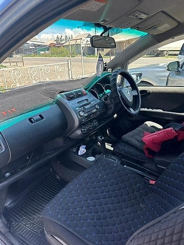 климат контроль одиссей: Honda Fit: 2002 г., 1.3 л, Вариатор, Бензин, Хэтчбэк — 3