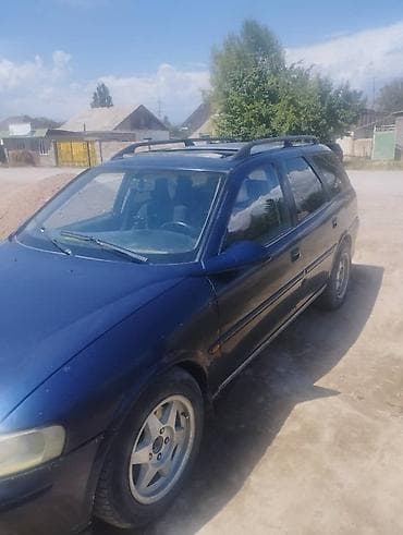Продажа авто: Opel Vectra: 1999 г., Механика, Универсал — 4