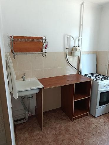 Батирлер: 2 бөлмө, 43 м², Юг-2 мкр 104-серия, 2 кабат, Косметикалык оңдоо — 10