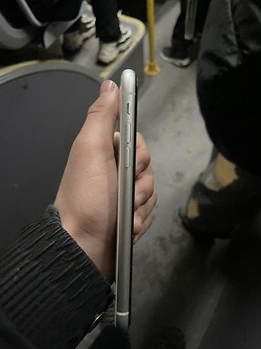 honor 9x: IPhone Xr, Б/у, 64 ГБ, Белый, Чехол, 100 % — 8