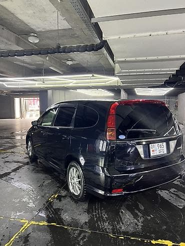step wgn: Honda Stream: 2004 г., 1.7 л, Автомат, Бензин, Минивэн — 2
