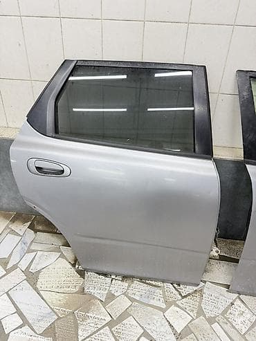 Дверь Комплект Honda, Б/у, Оригинал