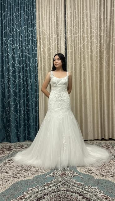 вечернее платье с кружевными рукавами: Жаңы той көйнөктөр сатылат! Размери: 44–46 ✨ Түрү: Карсеттик, перчатка — 1