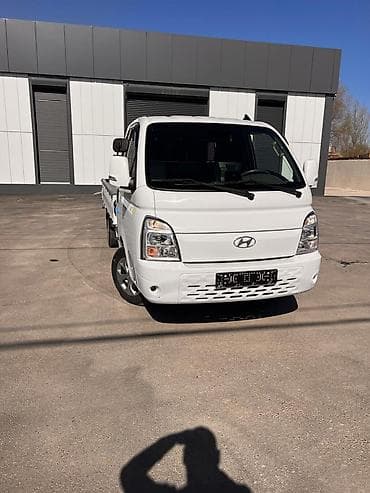 hyun: Hyundai Porter: 2020 г., 2.5 л, Автомат, Электромобиль, Фургон — 4