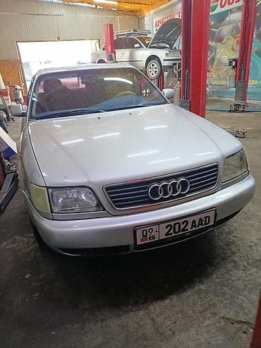 Audi A6: 1995 г., 2 л, Механика, Седан