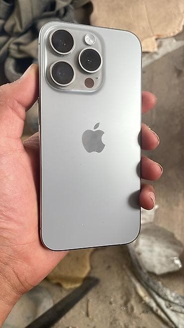 IPhone 15 Pro, Б/у, 256 ГБ, Natural Titanium, 95 %