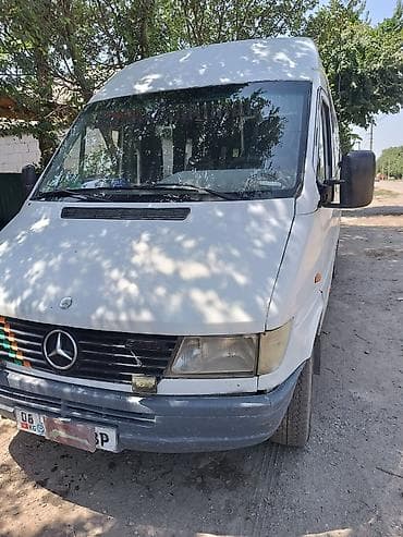 e klass: Автобус, Mercedes-Benz — 1