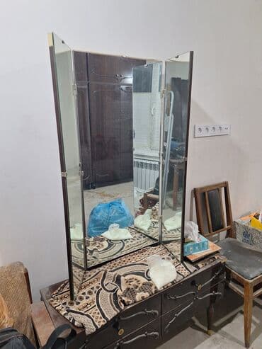 купейные шкафы в спальню: Спальный гарнитур, Б/у, Односпальная кровать, Шкаф, Трюмо, Россия, Дерево, Самовывоз, цвет - Коричневый — 3