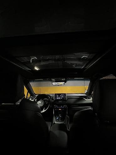 buick rainer: Toyota RAV4: 2020 г., Гибрид, Кроссовер — 6