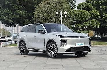 Транспорт: Changan : 2026 г., 1.5 л, Гибрид, Кроссовер — 1