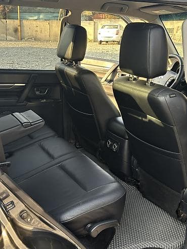 мицу: Mitsubishi Pajero: 2011 г., 3 л, Автомат, Бензин, Внедорожник — 9