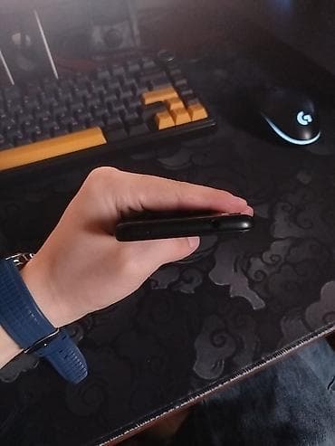 m3 pro: Xiaomi, Mi A2 Lite, Б/у, 32 ГБ, цвет - Черный, 2 SIM — 6