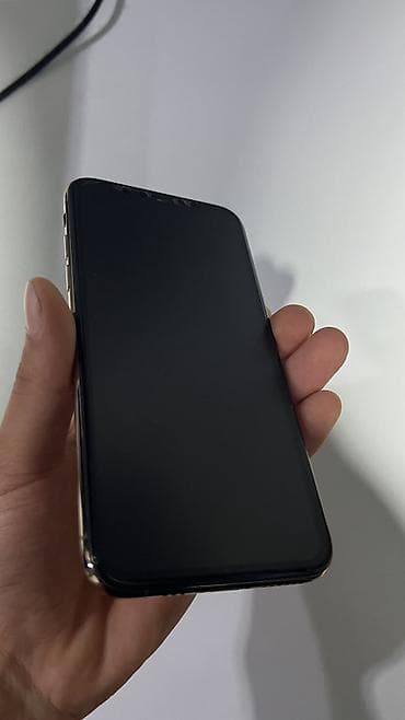 iphone xr red: IPhone Xs, Б/у, 256 ГБ, 70 % — 3