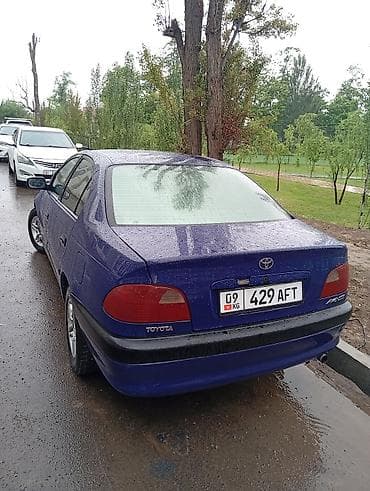 avensis 2001: Toyota Avensis: 1998 г., Механика, Бензин, Седан — 2