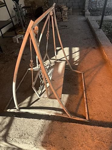 Садовые качели Металл, Со спинкой, Без крыши