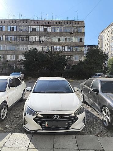 елантра 2017: Hyundai Elantra: 2019 г., Бензин, Седан — 8